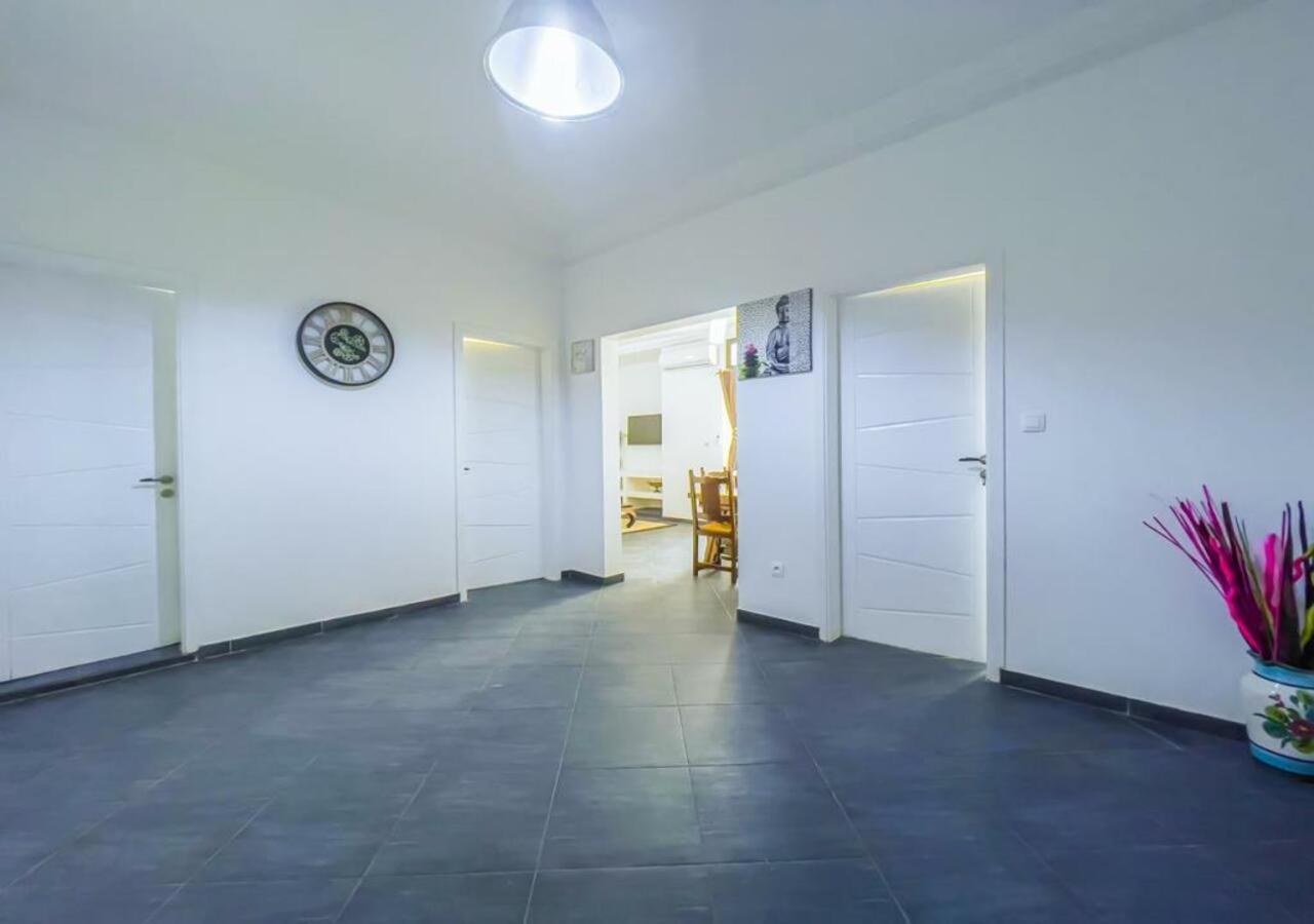 Kapinga'S House Aparthotel Сали Портудал Екстериор снимка
