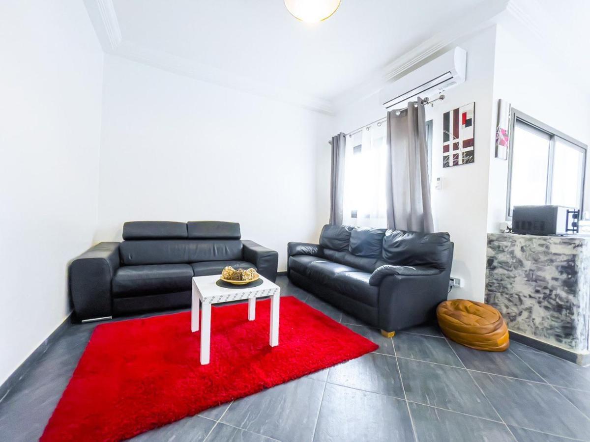 Kapinga'S House Aparthotel Сали Портудал Екстериор снимка
